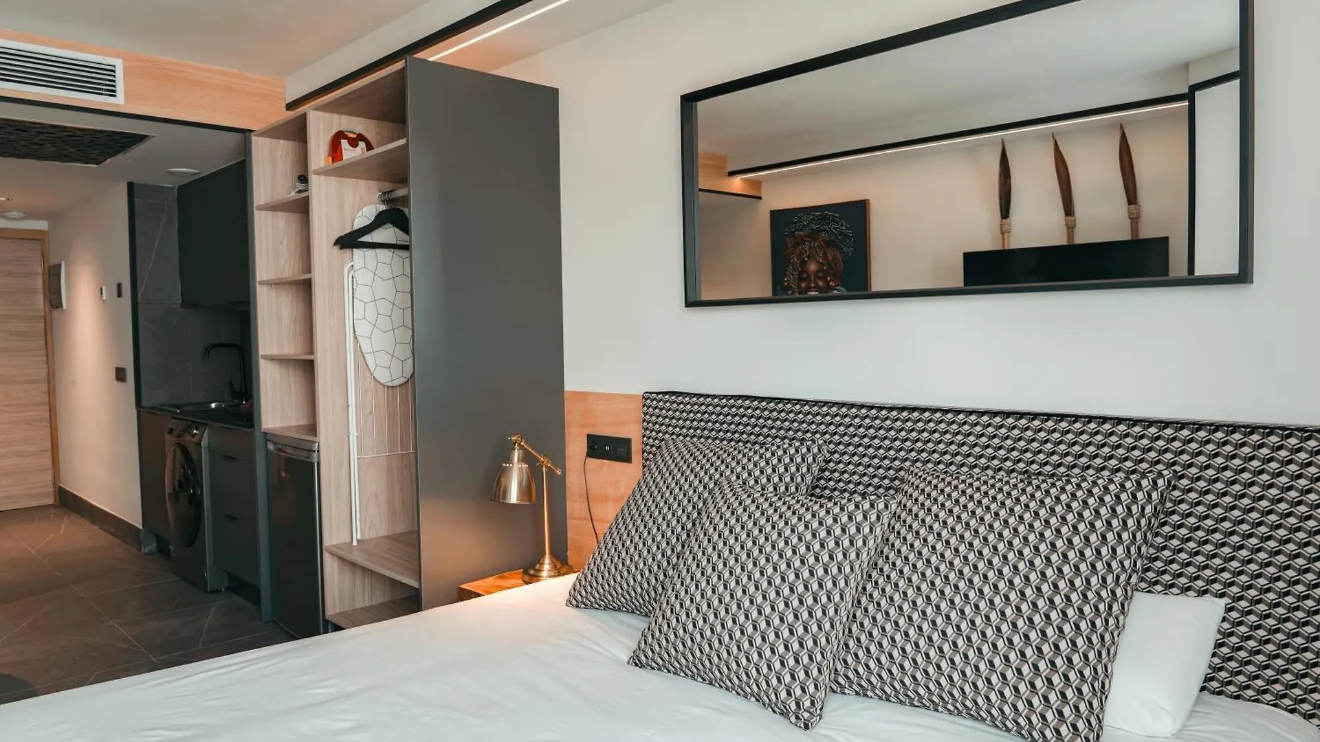 Poem Apartments, Las Canteras Las Palmas de Gran Canaria 0*,  Spain